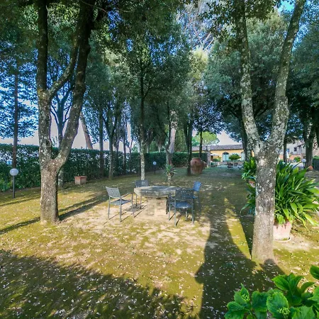 Appartamento Giuggiolo - Giuggiolo 5 By Interhome *