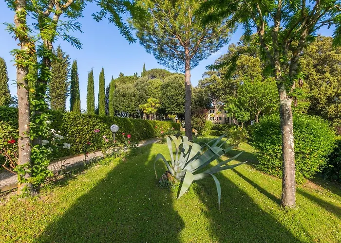 Appartamento Giuggiolo - Giuggiolo 5 By Interhome *