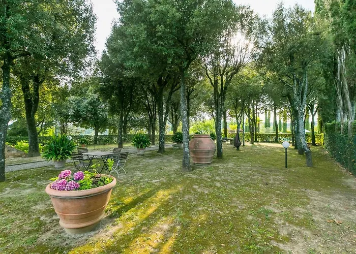 Appartamento Giuggiolo - Giuggiolo 5 By Interhome *